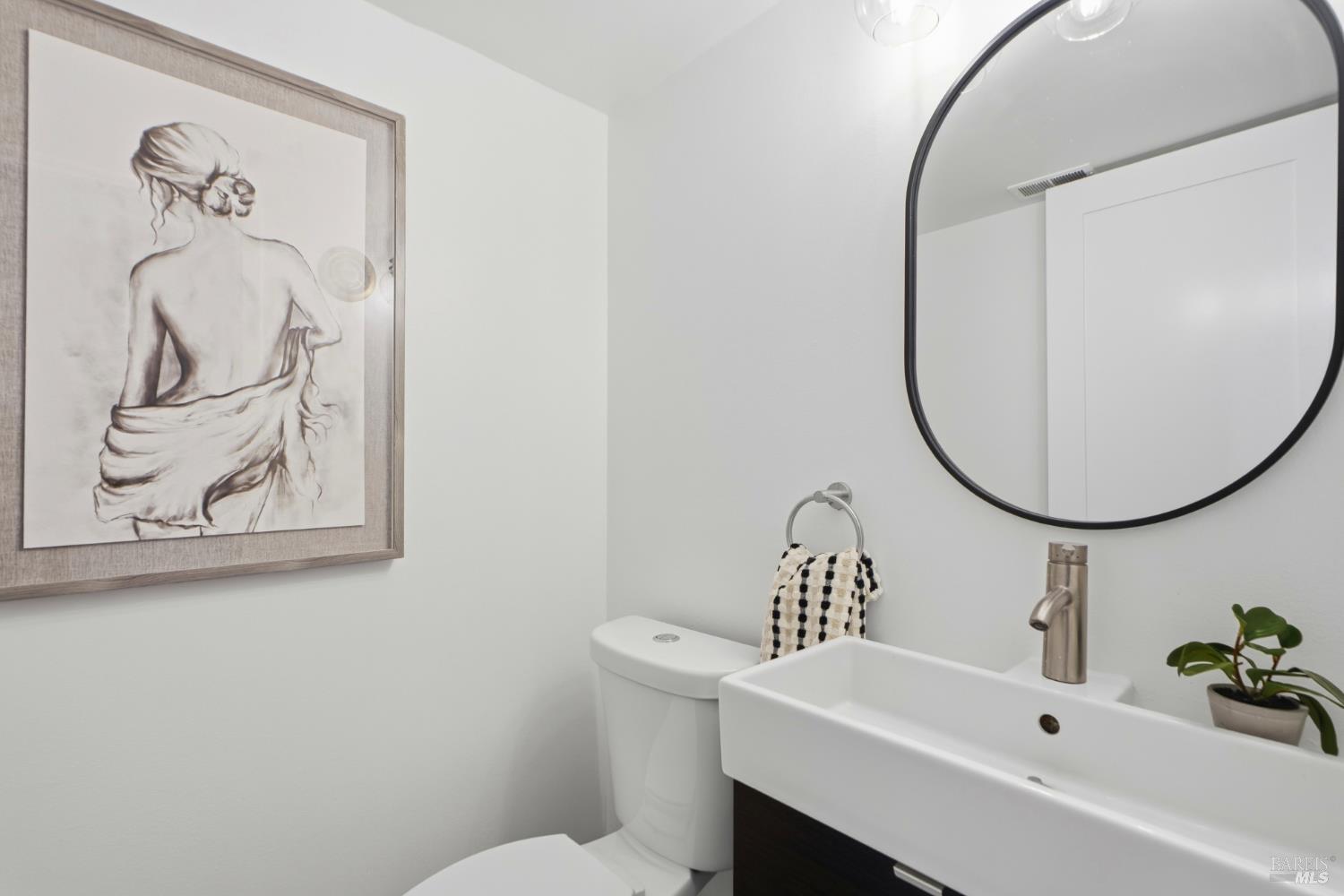 19 Surrey Lane San Rafael, CA 94903 - Photo 16 of 42