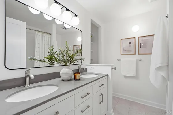 $699,000 | 19 Surrey Lane, San Rafael, CA 94903