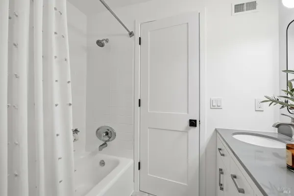 $699,000 | 19 Surrey Lane, San Rafael, CA 94903