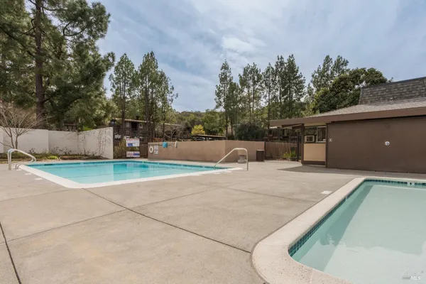 $699,000 | 19 Surrey Lane, San Rafael, CA 94903