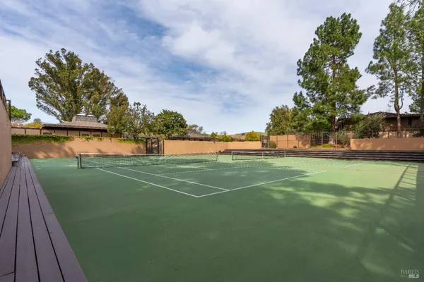 $699,000 | 19 Surrey Lane, San Rafael, CA 94903