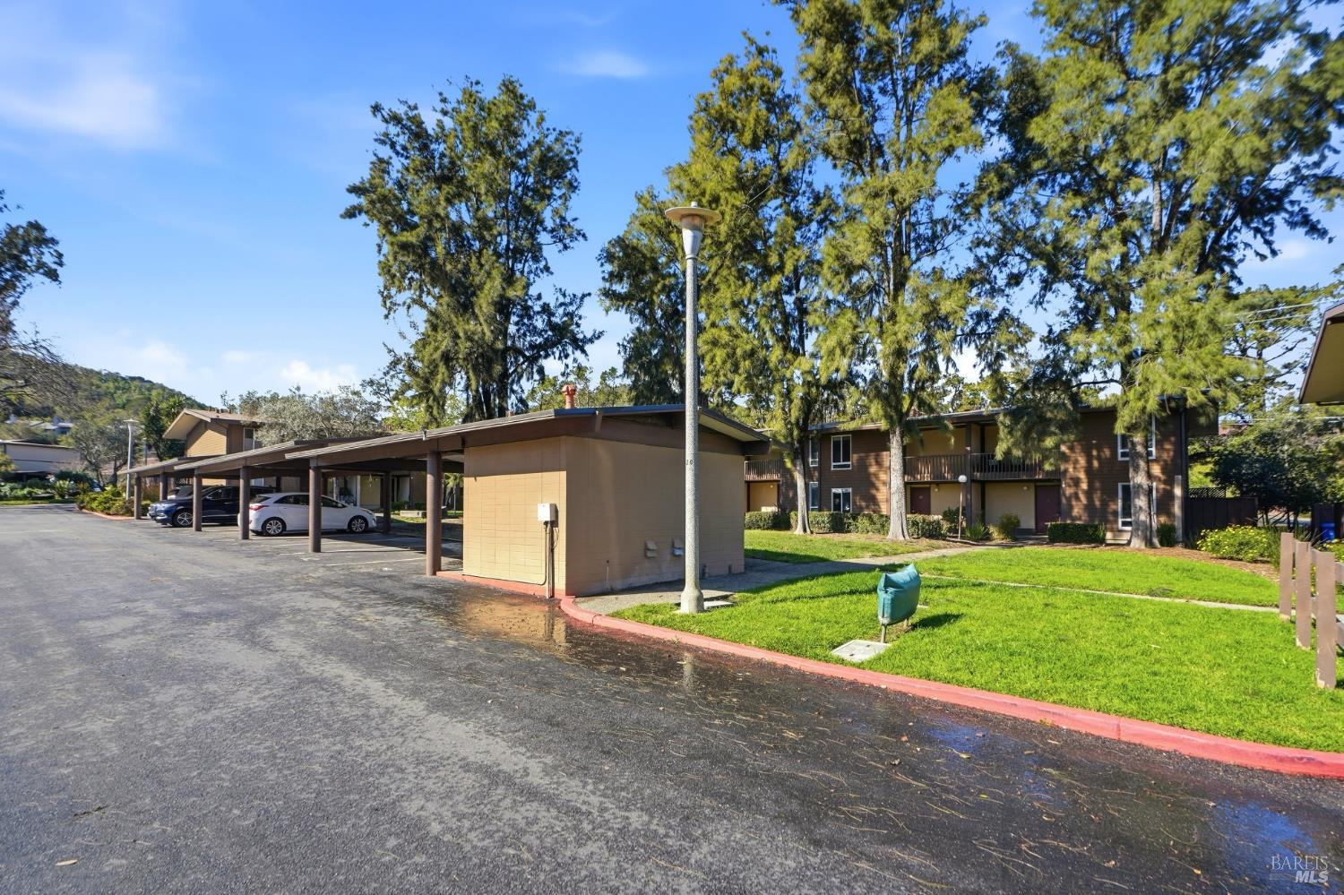 19 Surrey Lane San Rafael, CA 94903 - Photo 41 of 42