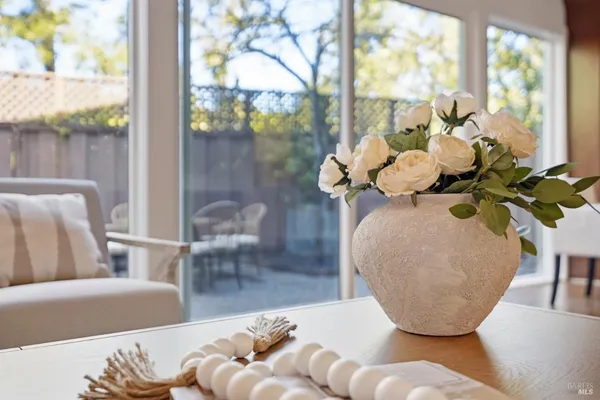 $699,000 | 19 Surrey Lane, San Rafael, CA 94903