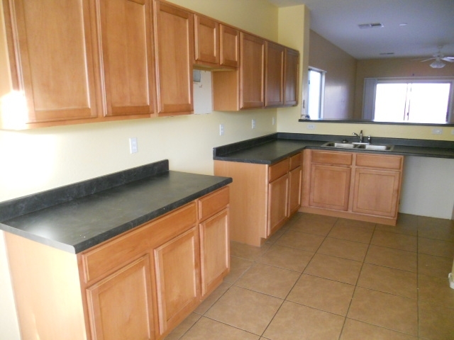 10232 West Chipman Road Tolleson, AZ 85353 - Photo 11 of 30 dscn3820