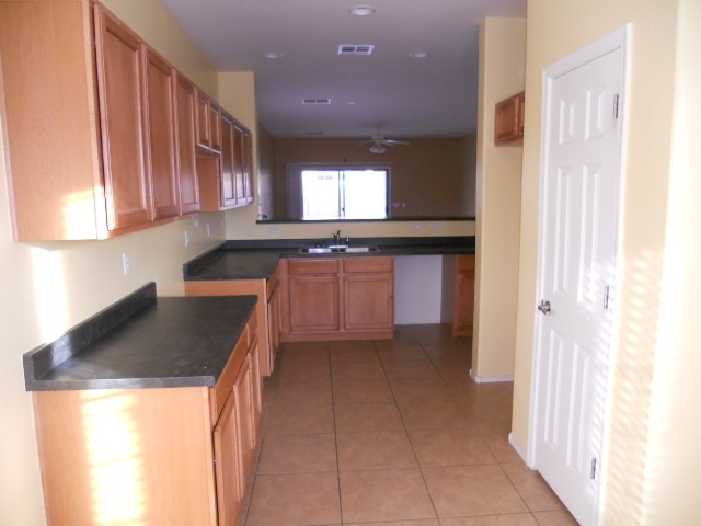 10232 West Chipman Road Tolleson, AZ 85353 - Photo 10 of 30 dscn3818