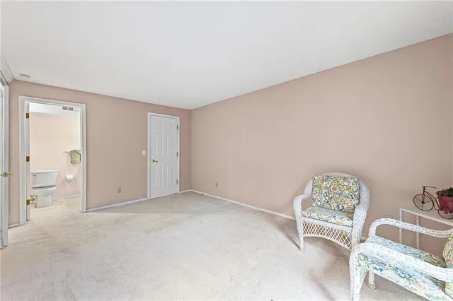 $165,000 | 12708 West 110th Terrace, Overland Park, KS 66210