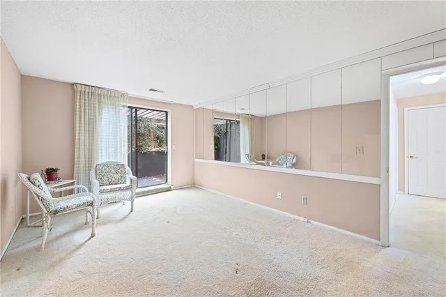 $165,000 | 12708 West 110th Terrace, Overland Park, KS 66210