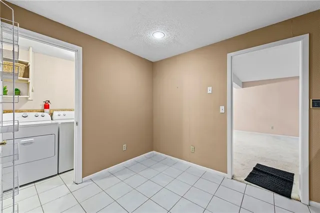 $165,000 | 12708 West 110th Terrace, Overland Park, KS 66210