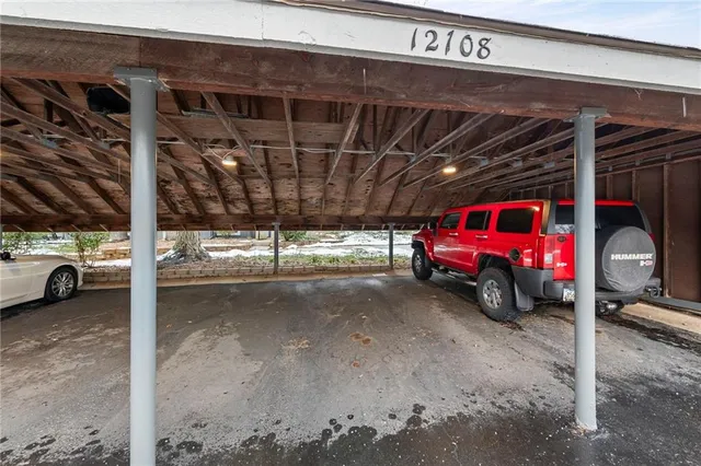 $165,000 | 12708 West 110th Terrace, Overland Park, KS 66210