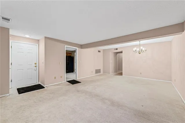 $165,000 | 12708 West 110th Terrace, Overland Park, KS 66210