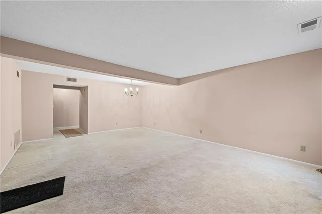 $165,000 | 12708 West 110th Terrace, Overland Park, KS 66210