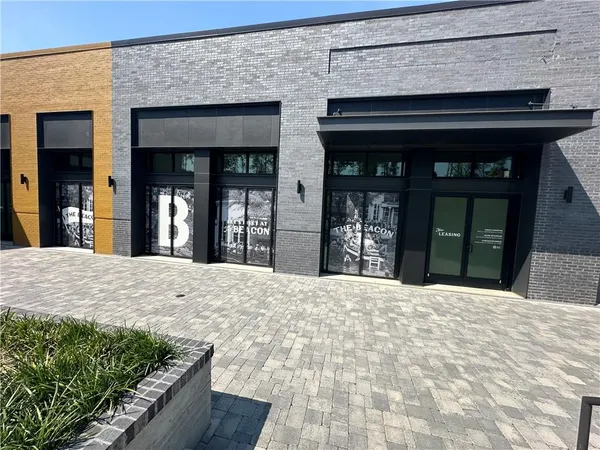 $4,800 | 352 Skylar Court Southeast, Atlanta, GA 30315