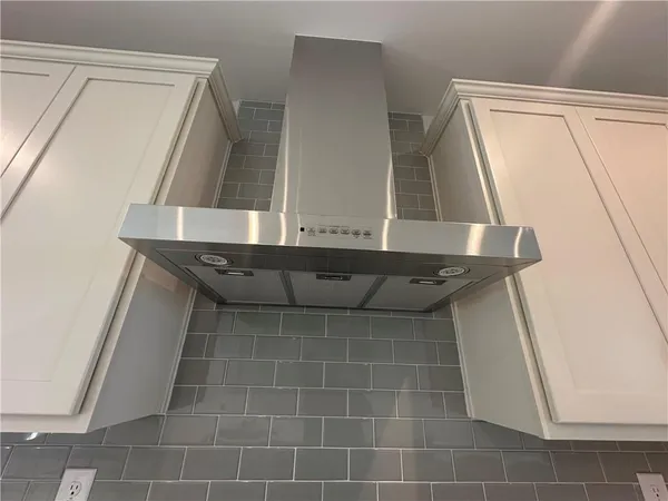 $4,800 | 352 Skylar Court Southeast, Atlanta, GA 30315