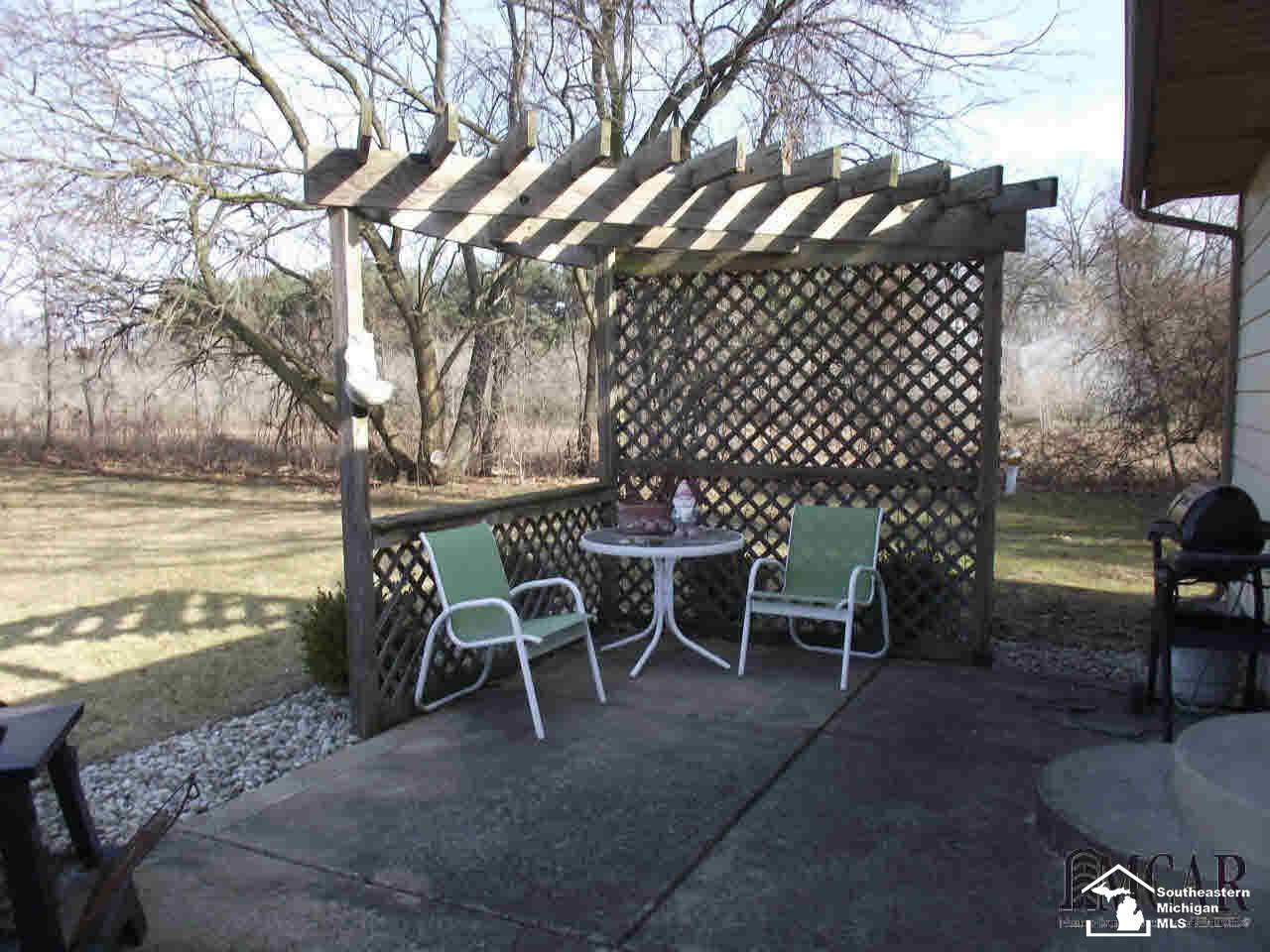 4830 Smith Road Ottawa Lake, MI 49267 - Photo 18 of 24