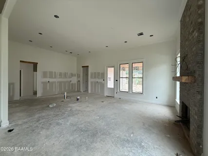 $414,100 | 721 Whispering Meadows Road, Broussard, LA 70518