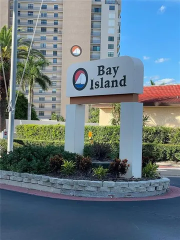 $319,000 | 7465 Bay Island Drive South, Unit 118, South Pasadena, FL 33707