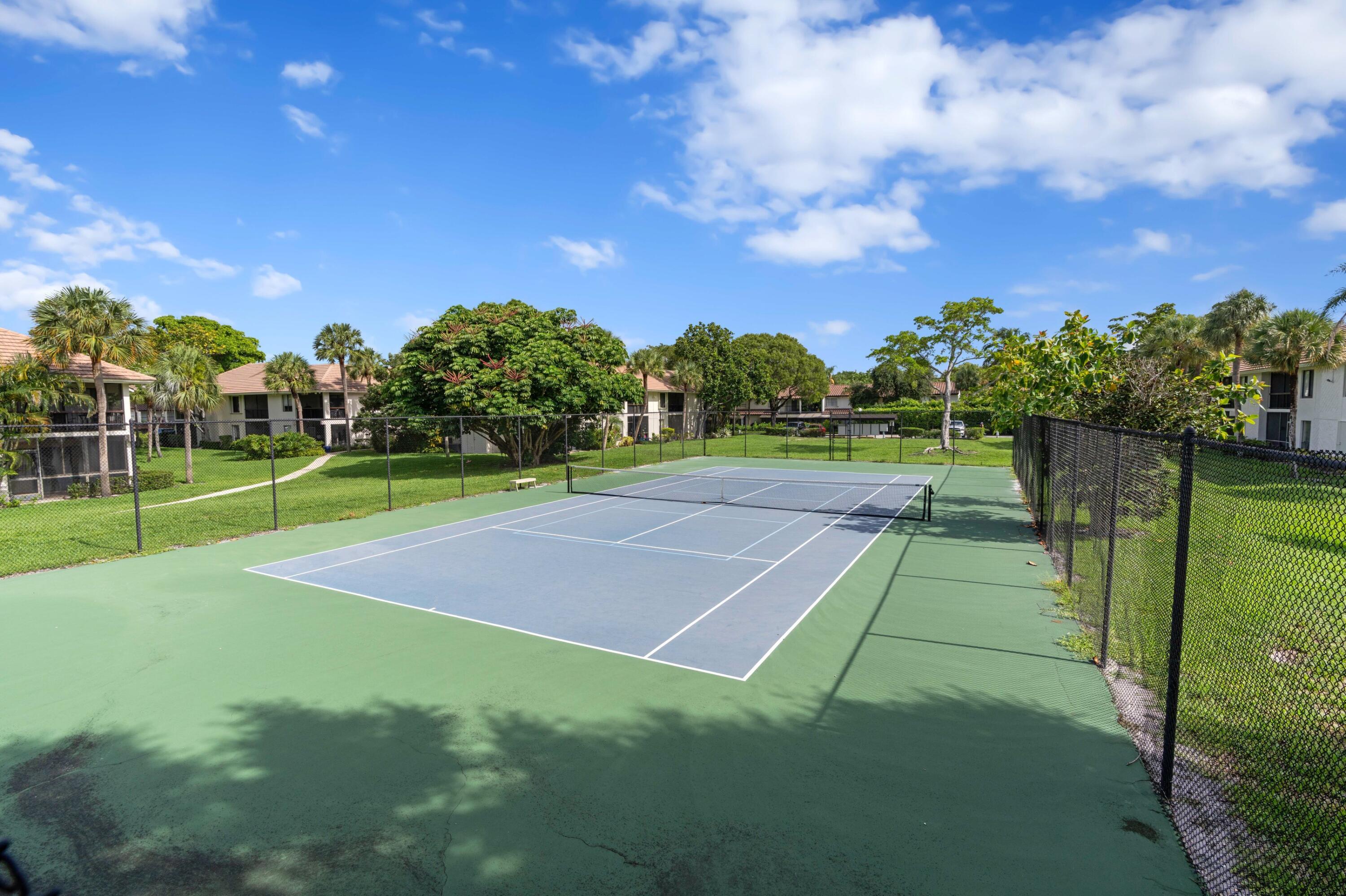 149 Northwest 70th Street, Unit 302B Boca Raton, FL 33487 - Photo 25 of 44 Amenities