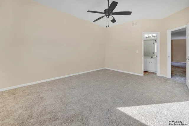 $269,900 | 1126 Chadwick Drive, Grayslake, IL 60030