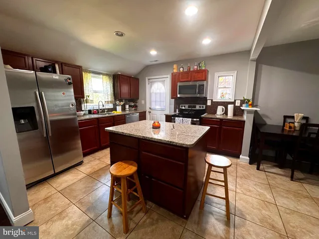 $340,000 | 4010 73rd Avenue, Hyattsville, MD 20784