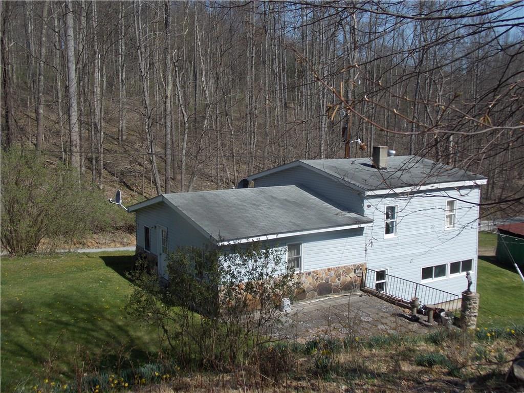 160 Laughner Road Ligonier, PA 15658 - Photo 2 of 21 Gallery Image 2