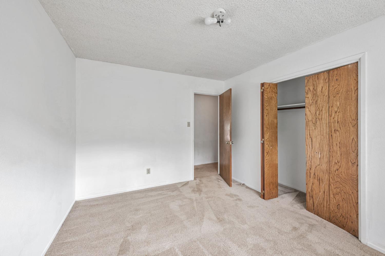 7822 Tamara Drive Fair Oaks, CA 95628 - Photo 16 of 28 a view of an empty room