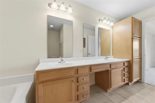 $429,900 | 1251 Crest Drive, Oakdale, PA 15071