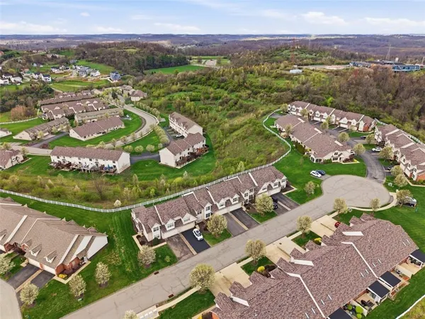 $429,900 | 1251 Crest Drive, Oakdale, PA 15071