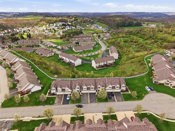 $429,900 | 1251 Crest Drive, Oakdale, PA 15071