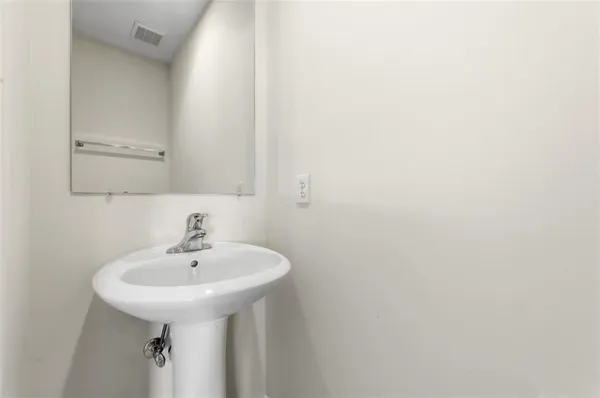 $429,900 | 1251 Crest Drive, Oakdale, PA 15071