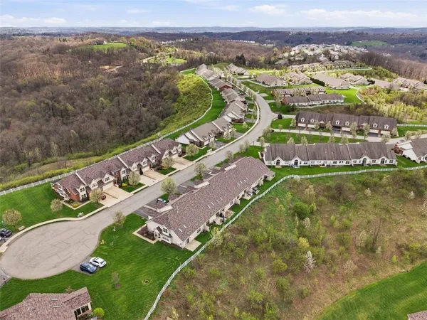 $429,900 | 1251 Crest Drive, Oakdale, PA 15071