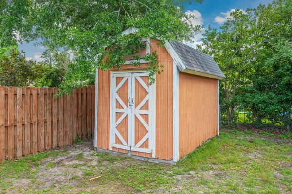 $2,300 | 1018 Valparaiso Boulevard, Niceville, FL 32578