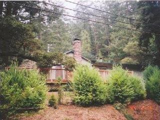 Mountain View Road Forest Knolls, CA 94933 - Photo 2 of 5 a backyard of a house with lots of green space