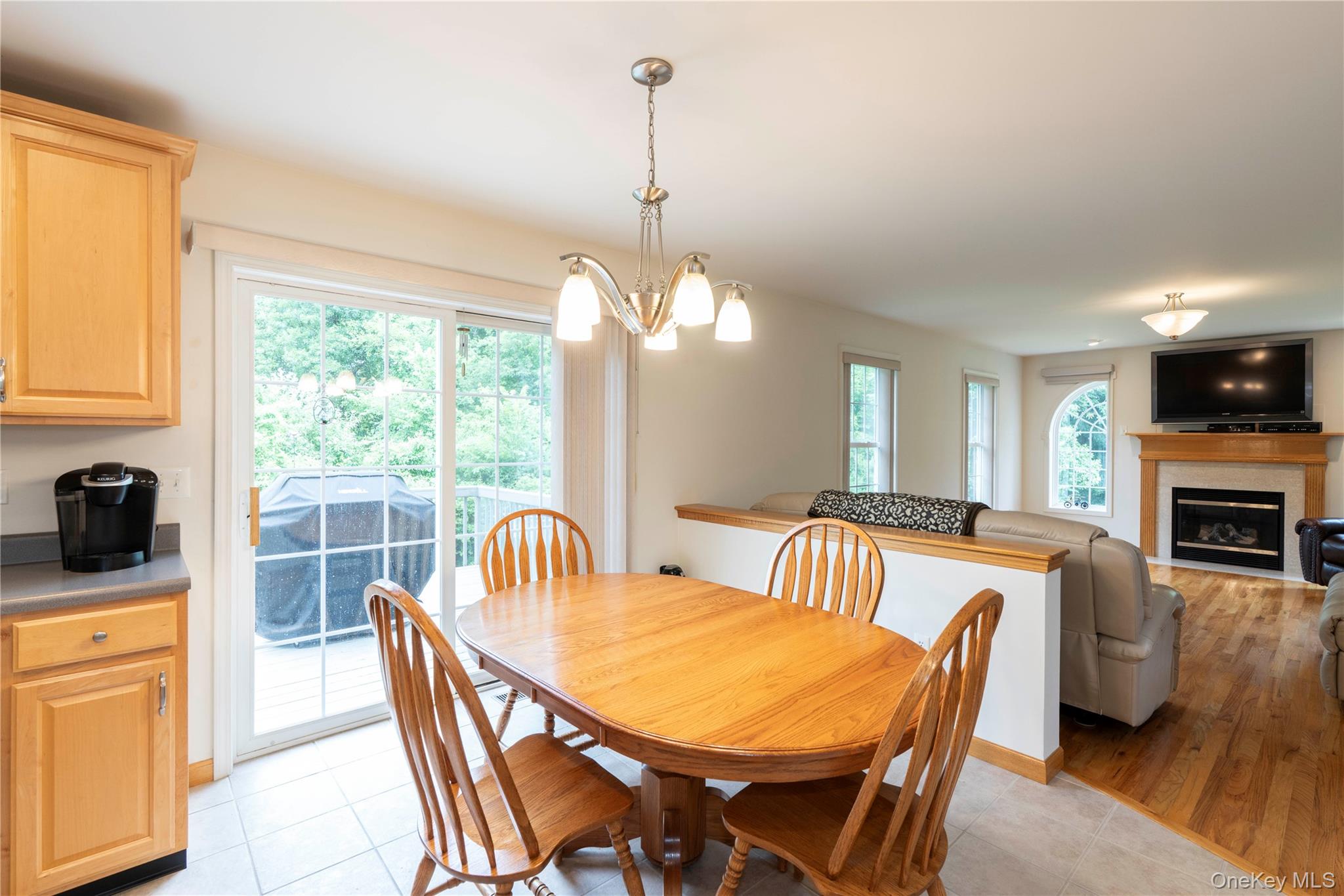 46 Wildflower Ridge Poughkeepsie, NY 12603 - Photo 13 of 39