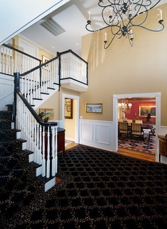81 Albion Road Wellesley, MA 02481 - Photo 6 of 20 Gallery Image 6