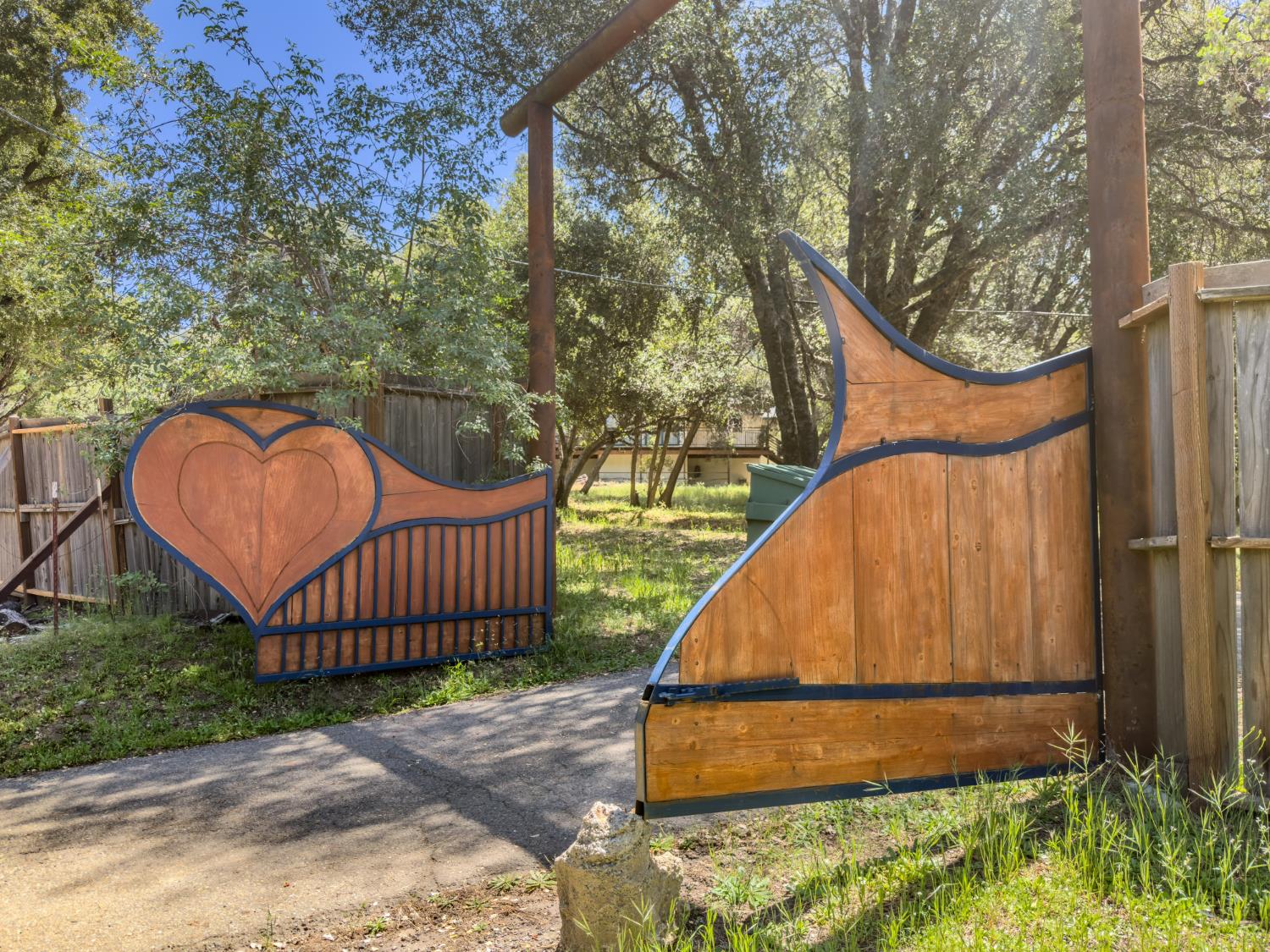 51571 Coyote Ridge Road Oakhurst, CA 93644 - Photo 4 of 95