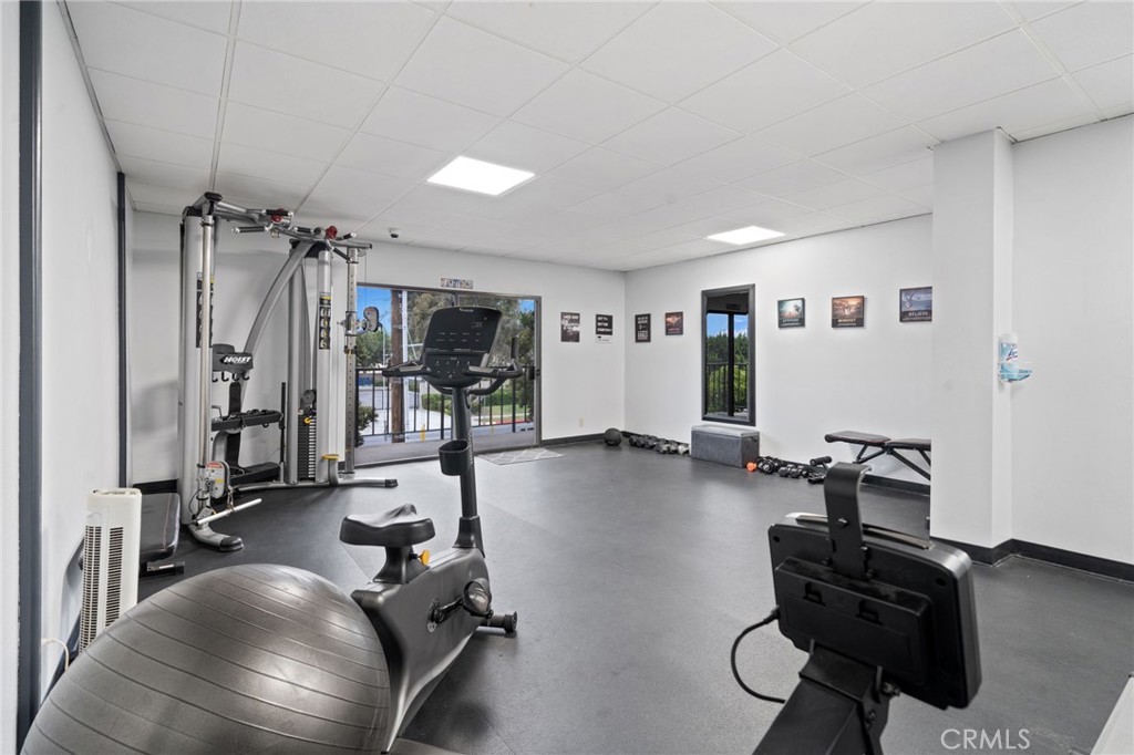 12400 Montecito Road, Unit 412 Seal Beach, CA 90740 - Photo 31 of 33 Gym
