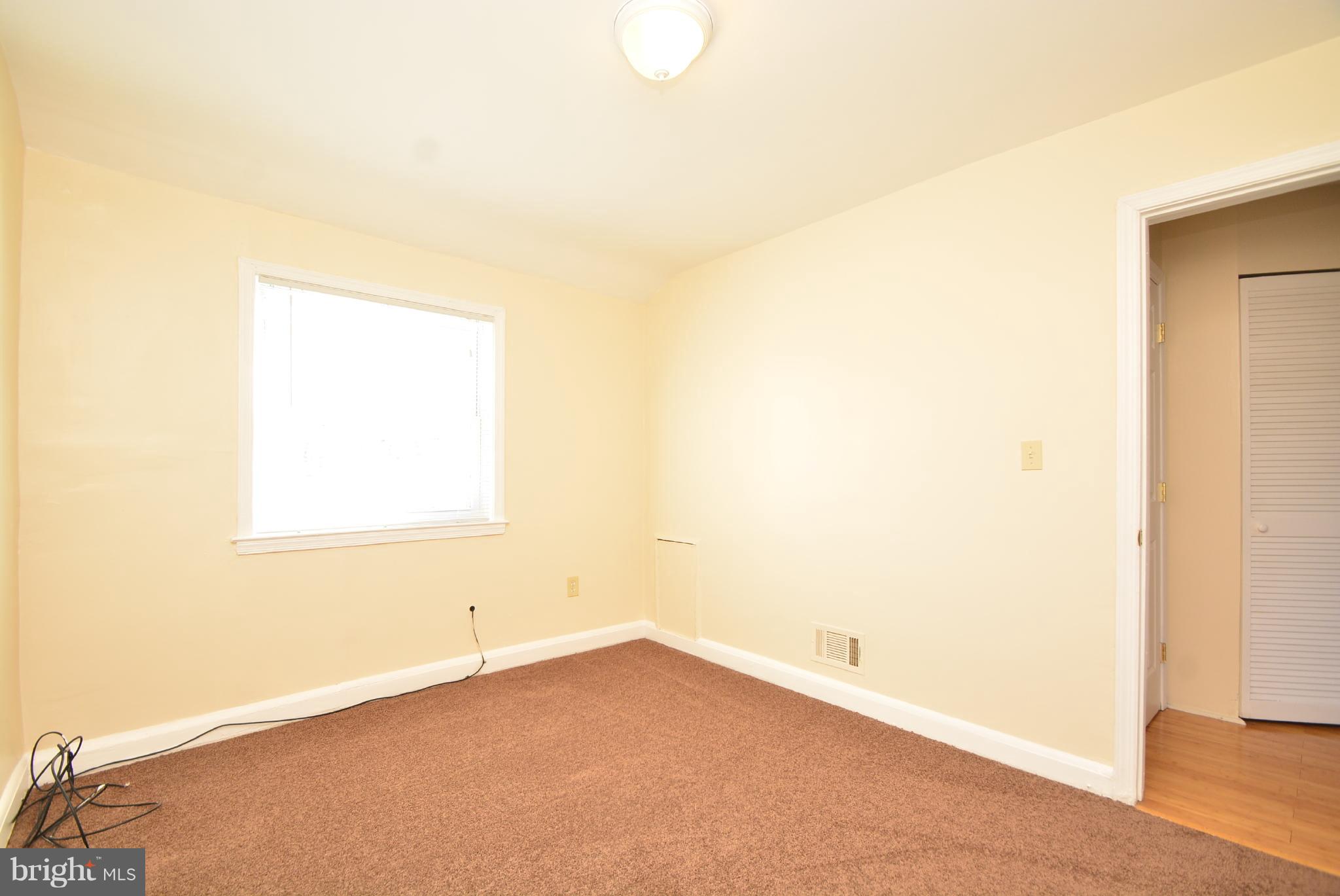 1947 Quentin Road Baltimore, MD 21222 - Photo 10 of 20
