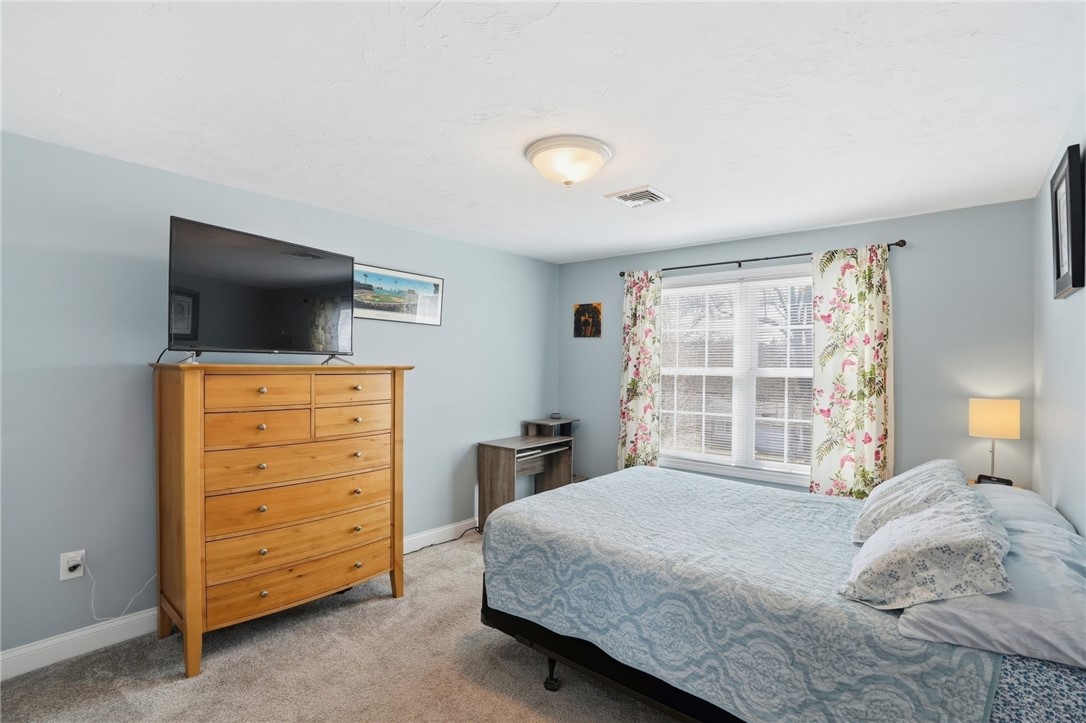 272 Cass Avenue, Unit 3 Woonsocket, RI 02895 - Photo 21 of 42