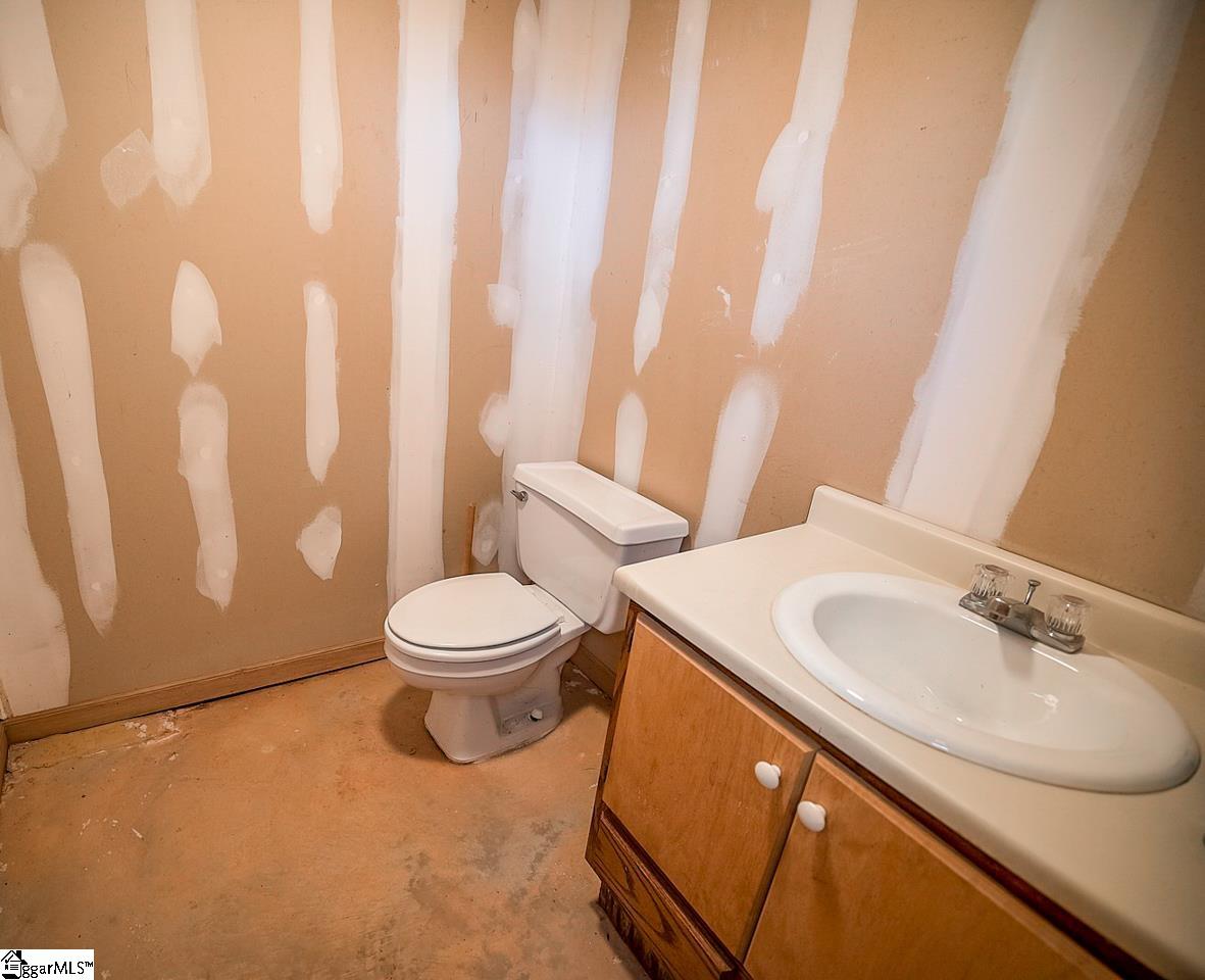 212 Ridge Way Simpsonville, SC 29680 - Photo 30 of 36