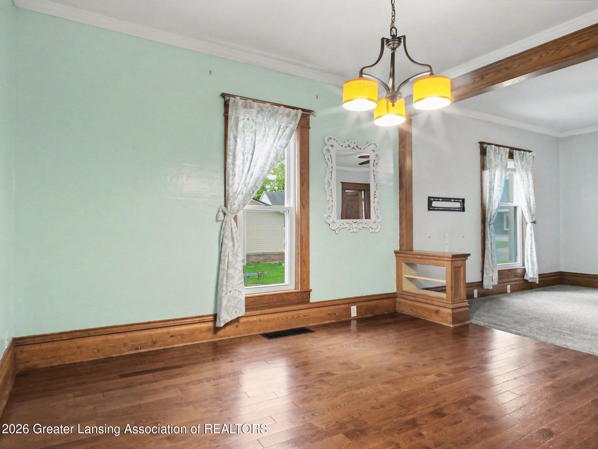 344 Green Street Perry, MI 48872 - Photo 10 of 29 010_file_8964