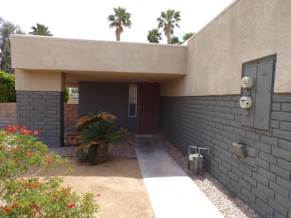 $255,000 | 2901 Sunflower Circle East, Palm Springs, CA 92262
