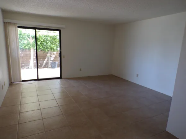 $255,000 | 2901 Sunflower Circle East, Palm Springs, CA 92262