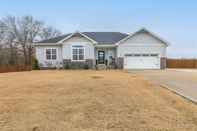 $499,900 | 216 Berkshire Drive, Poplar Bluff, MO 63901