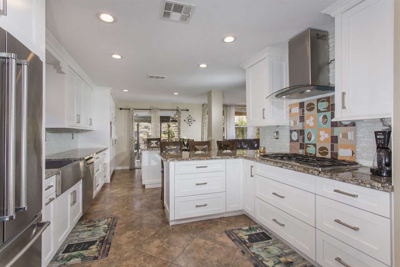 2276 Sun Valley Road Chula Vista, CA 91915 - Photo 5 of 25 Gallery Image 5