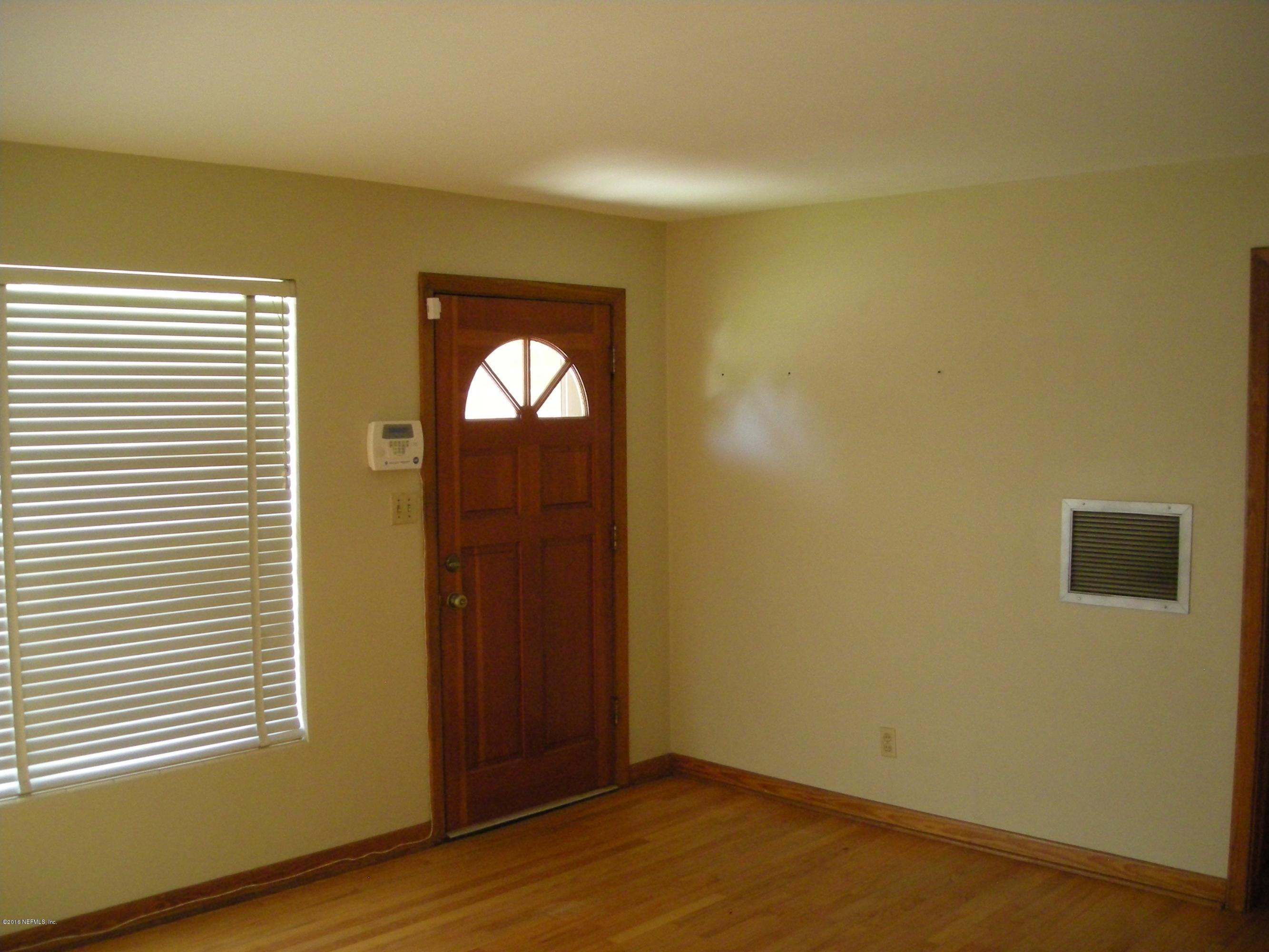 2228 Ligustrum Road Jacksonville, FL 32211 - Photo 3 of 18 Ligustrum 004