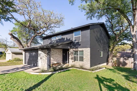 $578,900 | 7909 Manassas Drive, Austin, TX 78745