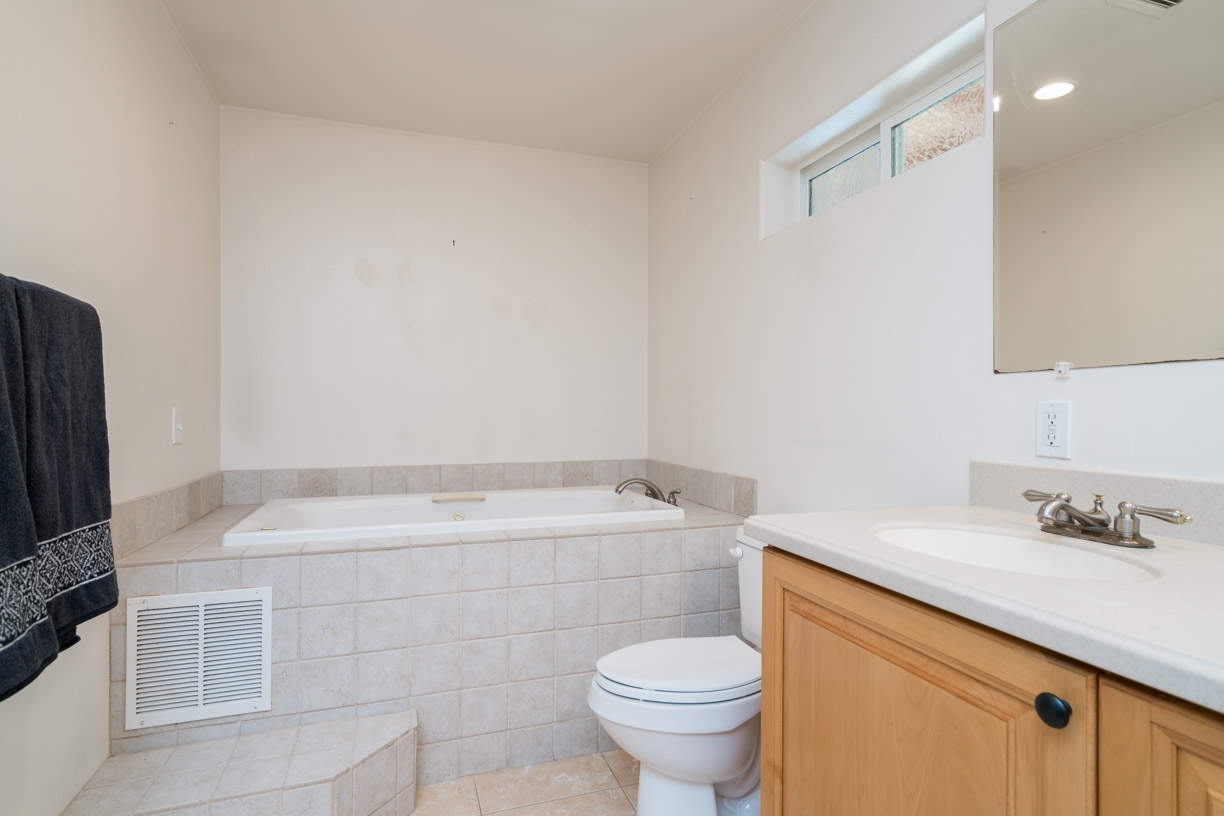 1023 Fulton Road San Marcos, CA 92069 - Photo 14 of 23