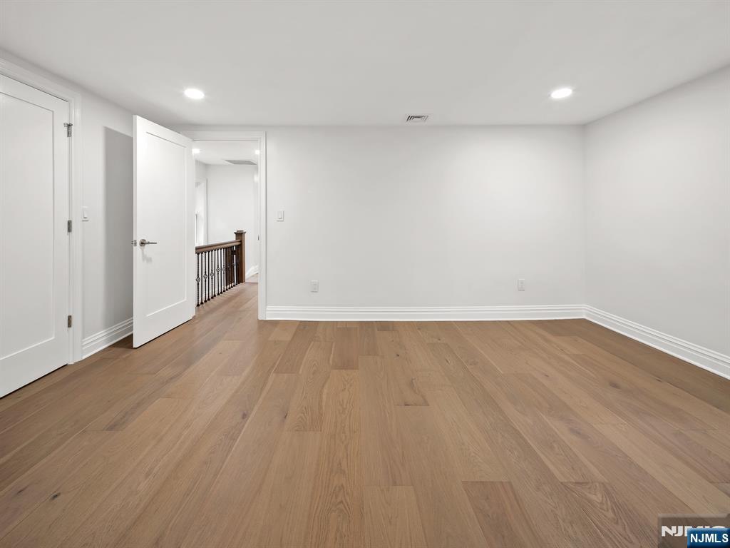 72 Fremont Avenue Park Ridge, NJ 07656 - Photo 19 of 35 Gallery Image 19