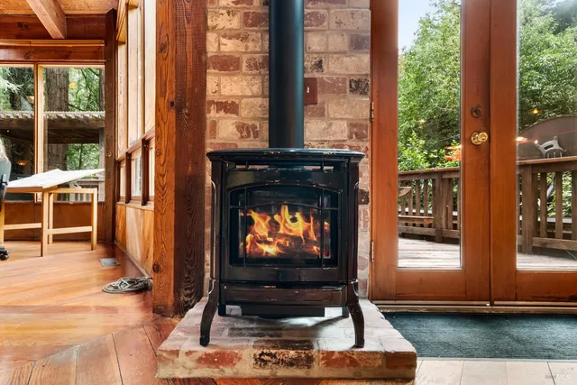 $1,299,000 | 2081 Joy Road, Occidental, CA 95465