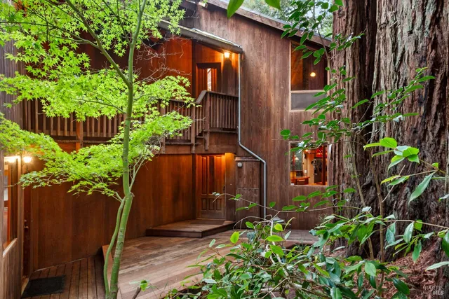 $1,299,000 | 2081 Joy Road, Occidental, CA 95465